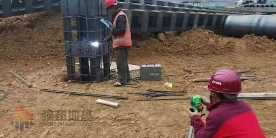 基坑支護(hù)鋼格構(gòu)柱施工工序